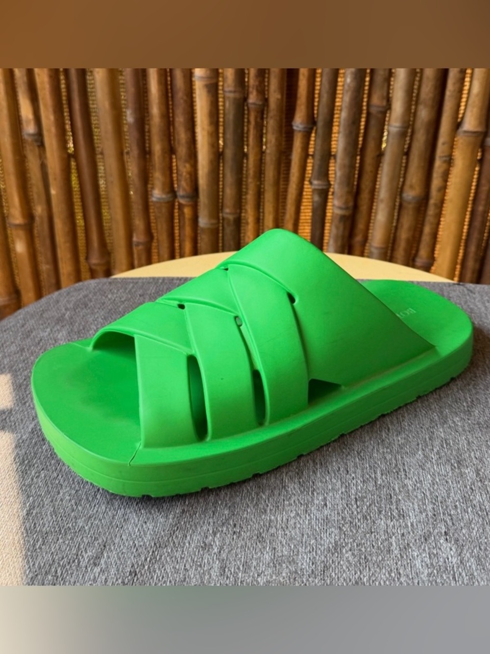 BOTTEGA VENNETA men’s rubber slides